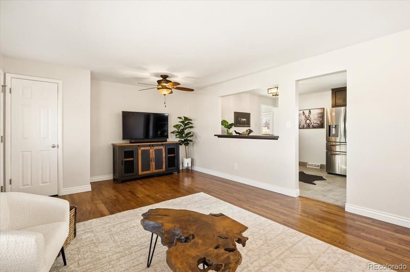 8504 Briarwood Pl, Centennial, CO 80112