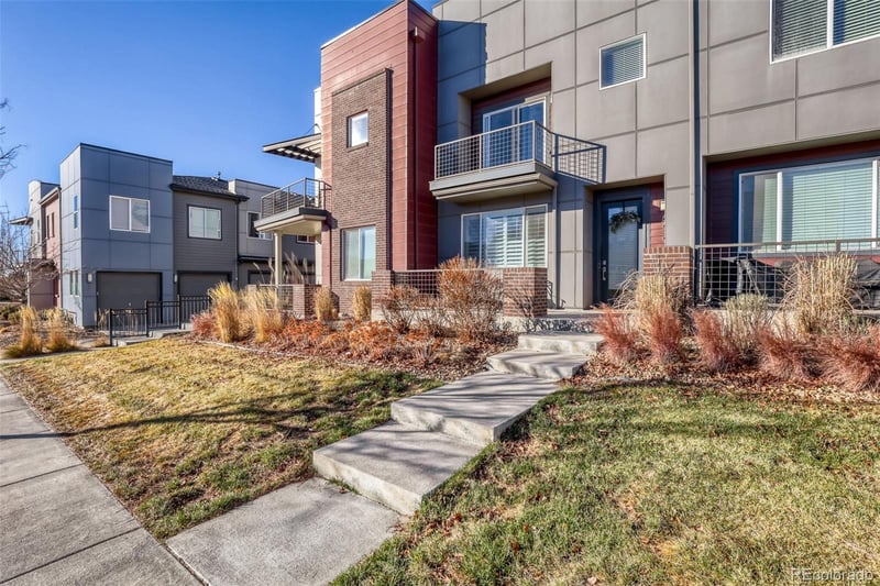 6639 Raritan Dr, Denver, CO 80221
