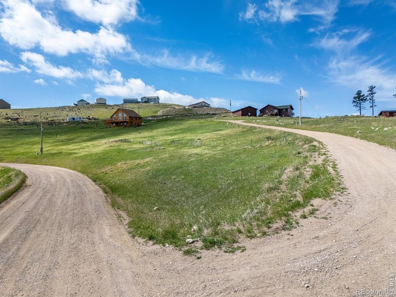 64 Bobcat Mountain Ct, Livermore, CO 80536