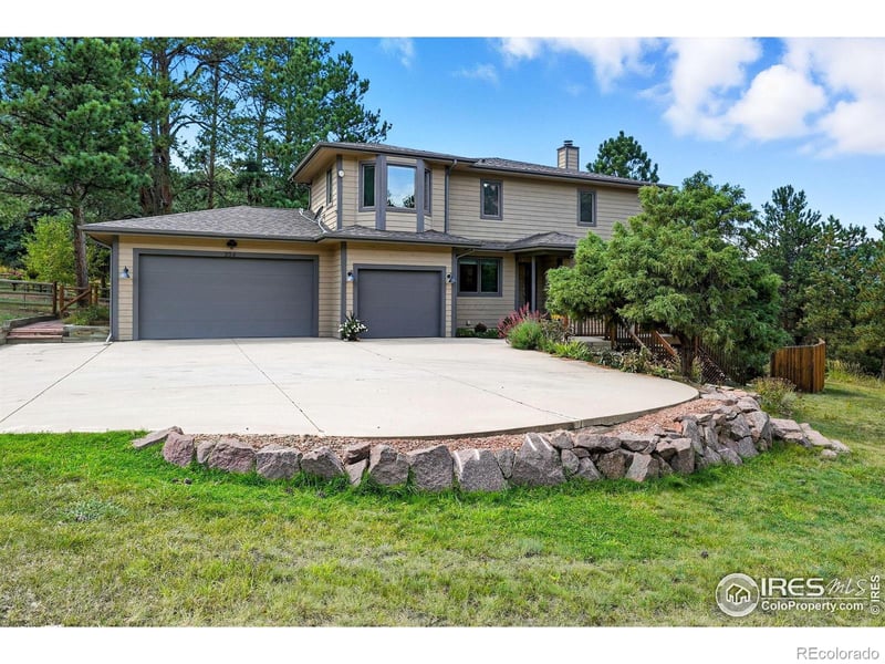 234 Deer Ln, Lyons, CO 80540