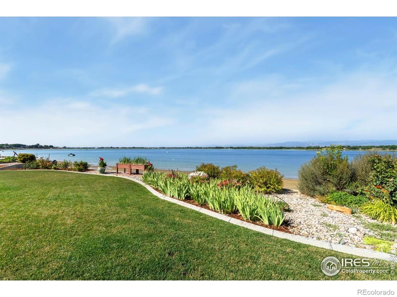 3913 Valley Oak Dr, Loveland, CO 80538