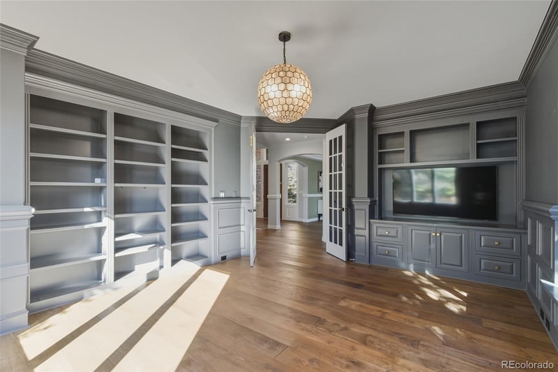 4170 E Linden Ln, Greenwood Village, CO 80121