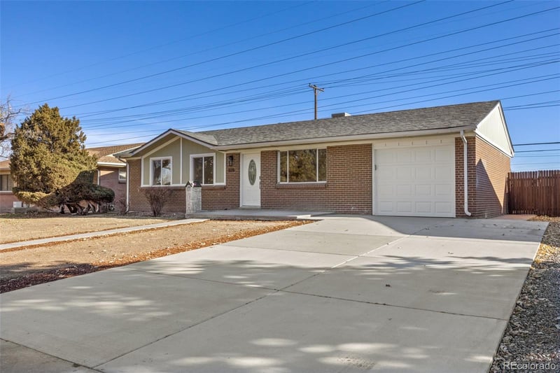 828 Jasmine St, Denver, CO 80224