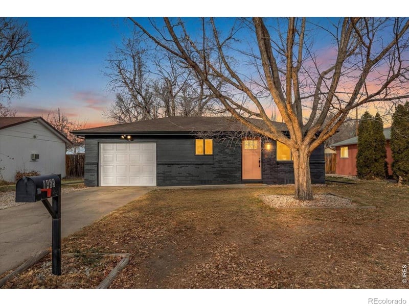 1489 6th St, Loveland, CO 80537