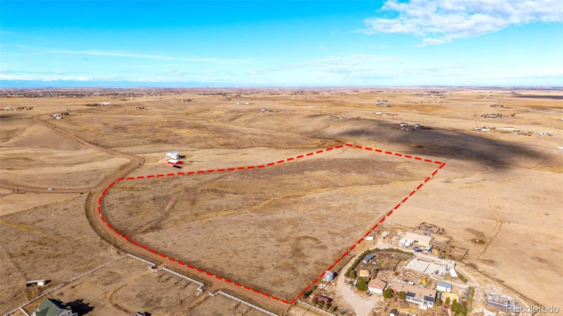 44145 Iliff Trl, Bennett, CO 80102