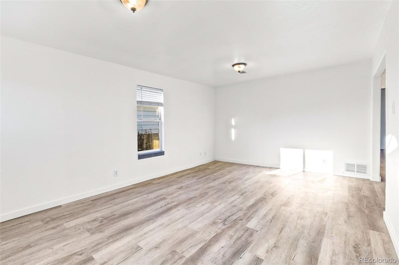 6743 King St, Denver, CO 80221