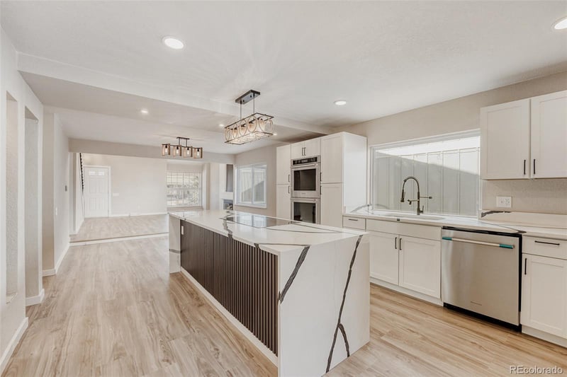 12104 Amherst Cir, Aurora, CO 80014