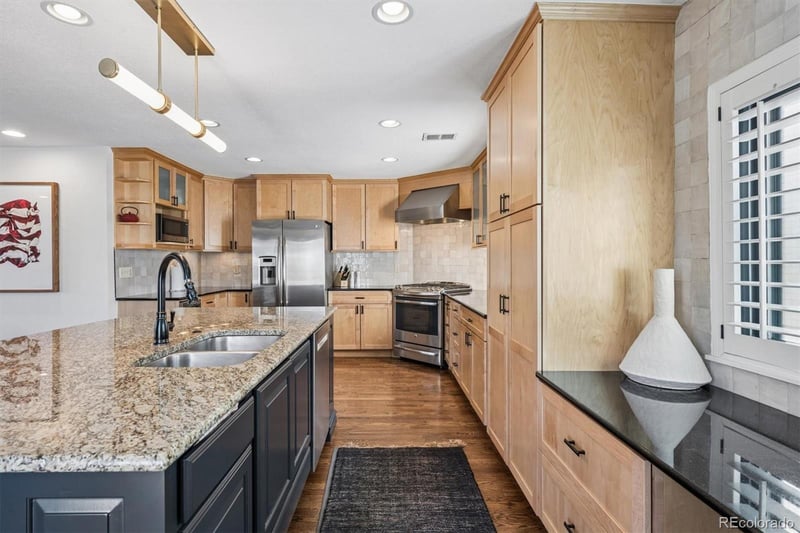 495 Columbine St, Denver, CO 80206