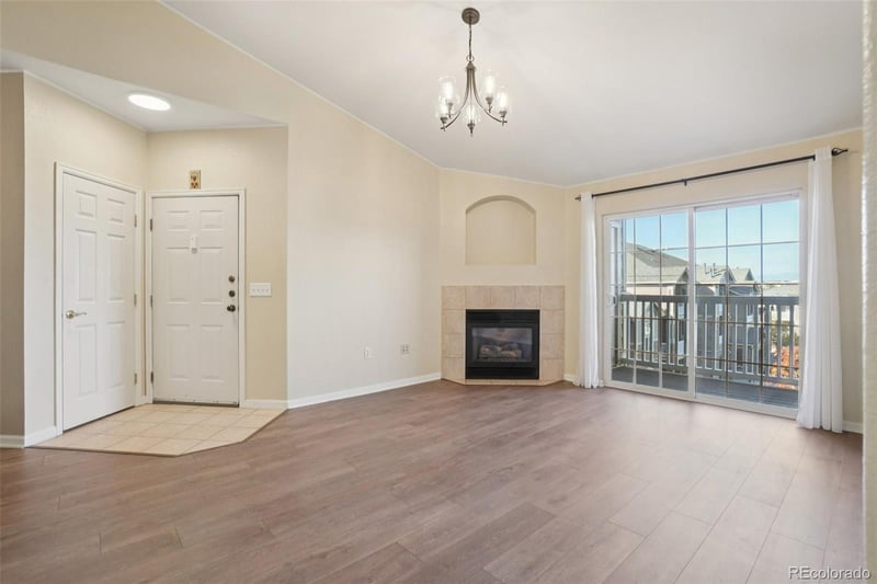 7440 Blackhawk St #4-305, Englewood, CO 80112