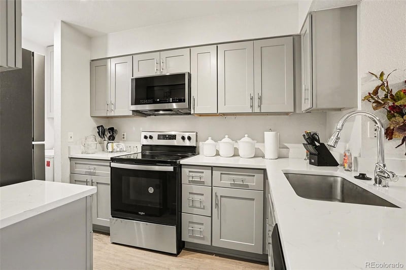 1662 Idalia Cir #N, Aurora, CO 80017