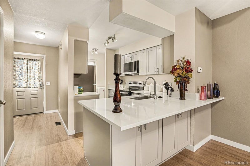 1662 Idalia Cir #N, Aurora, CO 80017