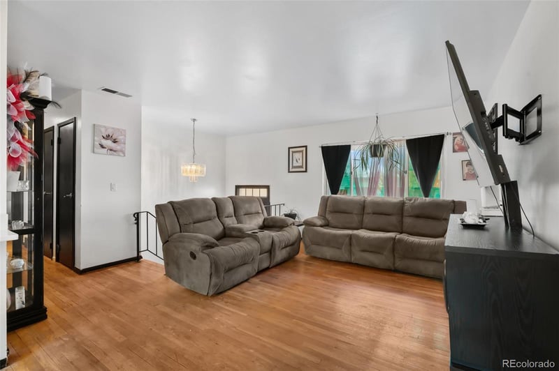 221 78th Pl, Denver, CO 80221