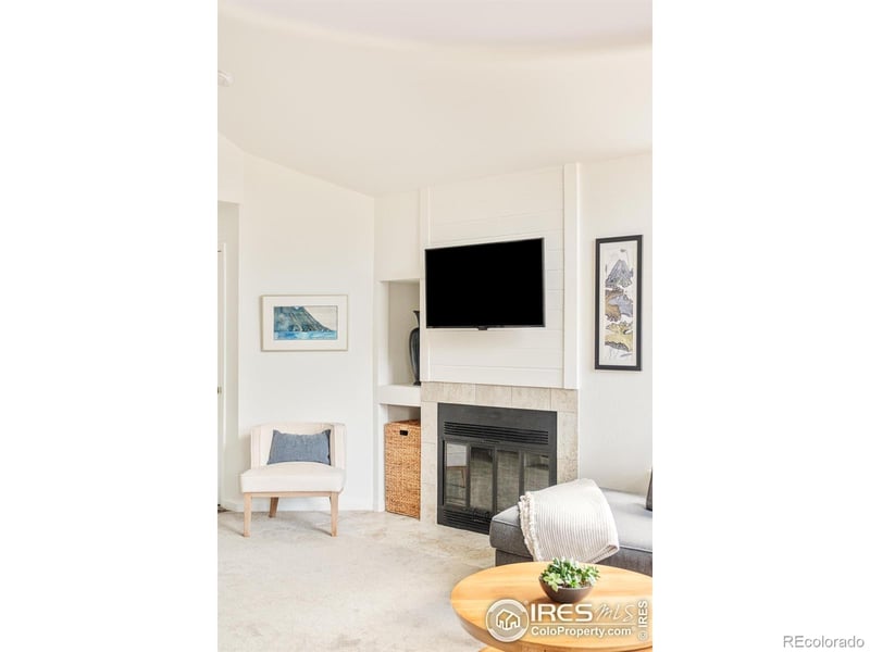 4887 White Rock Cir, Boulder, CO 80301