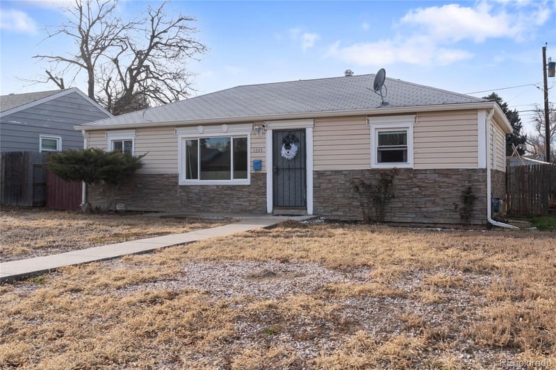 1345 Dallas St, Aurora, CO 80010