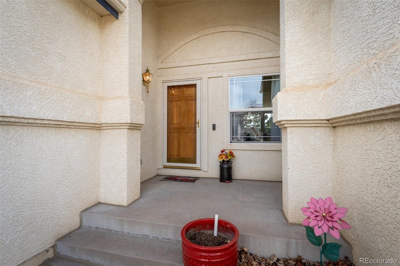 6644 Dream Weaver Dr, Colorado Springs, CO 80923