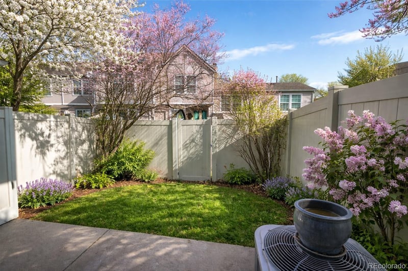 9713 Chatfield Ave #C, Littleton, CO 80128