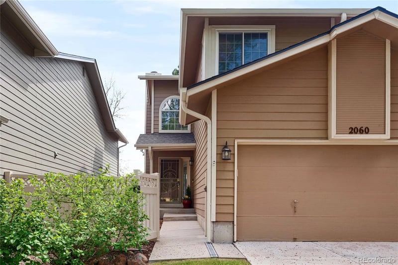 2060 Phillips Ln, Centennial, CO 80122