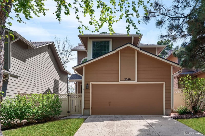 2060 Phillips Ln, Centennial, CO 80122