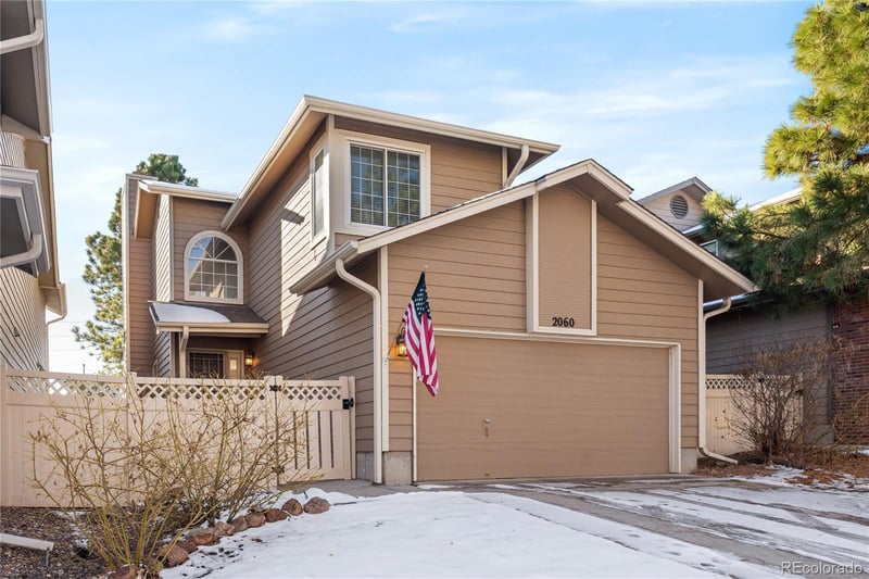2060 Phillips Ln, Centennial, CO 80122