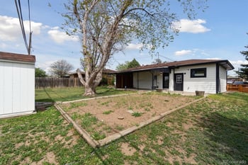 2840 Cottonwood Dr, Denver, CO 80221