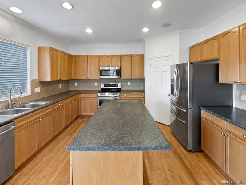 5014 Shawnee St, Aurora, CO 80015