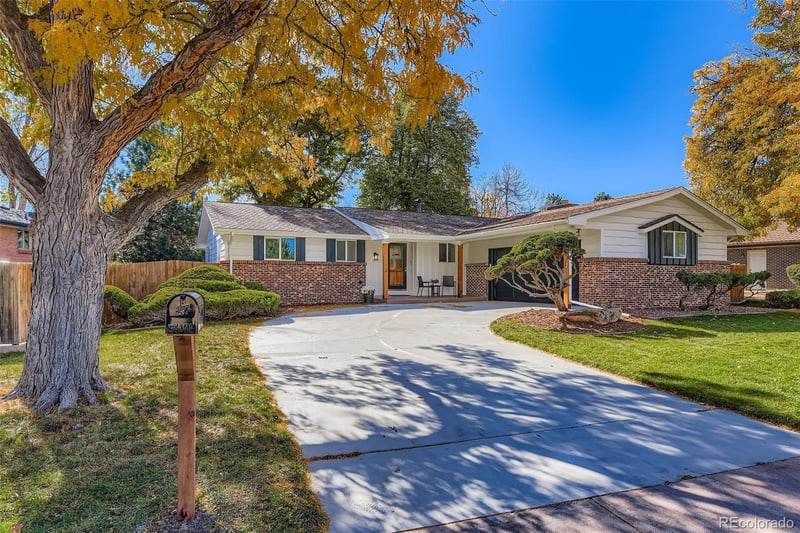 3841 S Chase St, Denver, CO 80235
