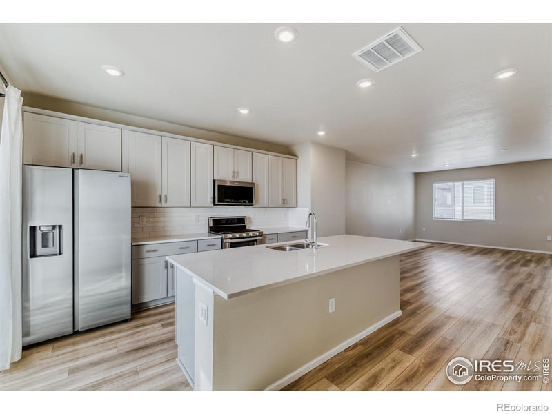 16554 Shoshone Pl, Broomfield, CO 80023