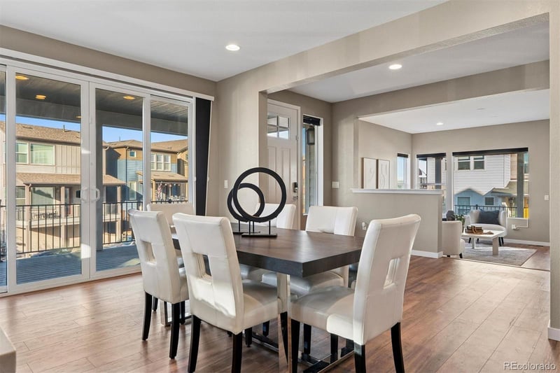 8872 Southurst St, Littleton, CO 80129