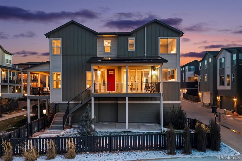 8872 Southurst St, Littleton, CO 80129