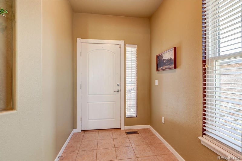 223 De Gaulle St, Aurora, CO 80018