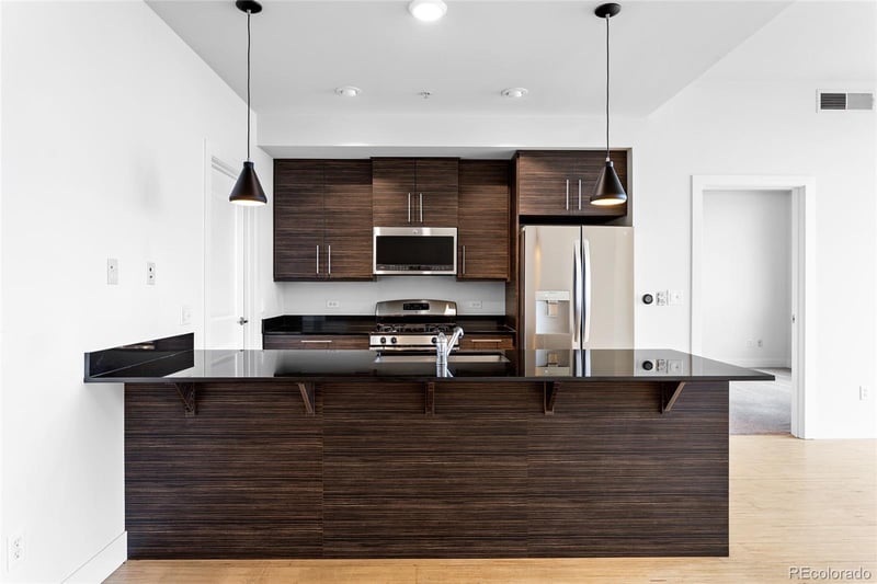 2001 Lincoln St #2220, Denver, CO 80202