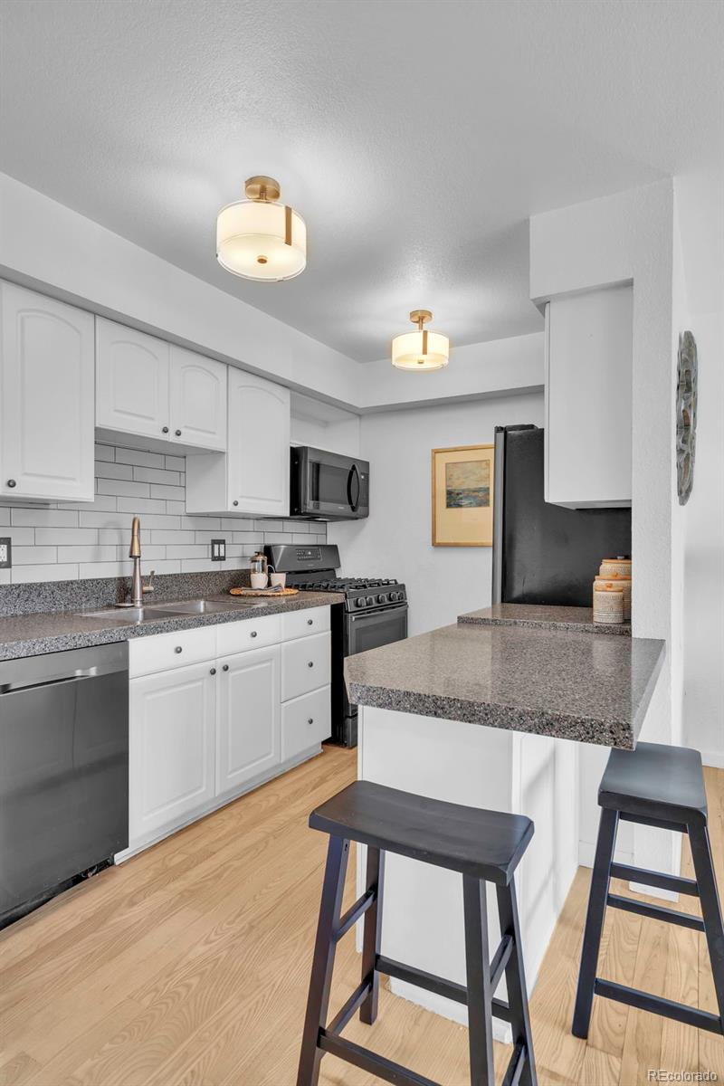 2808 Eaton St, Wheat Ridge, CO 80214