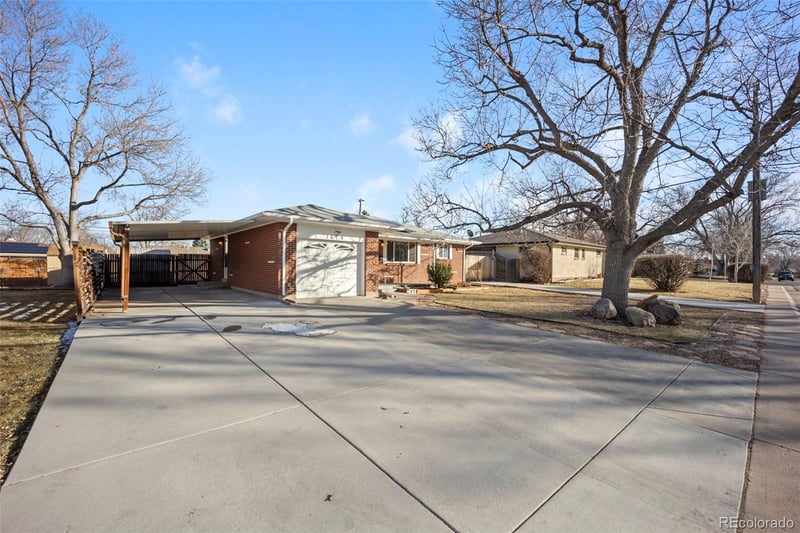 1676 Dover Ct, Lakewood, CO 80232
