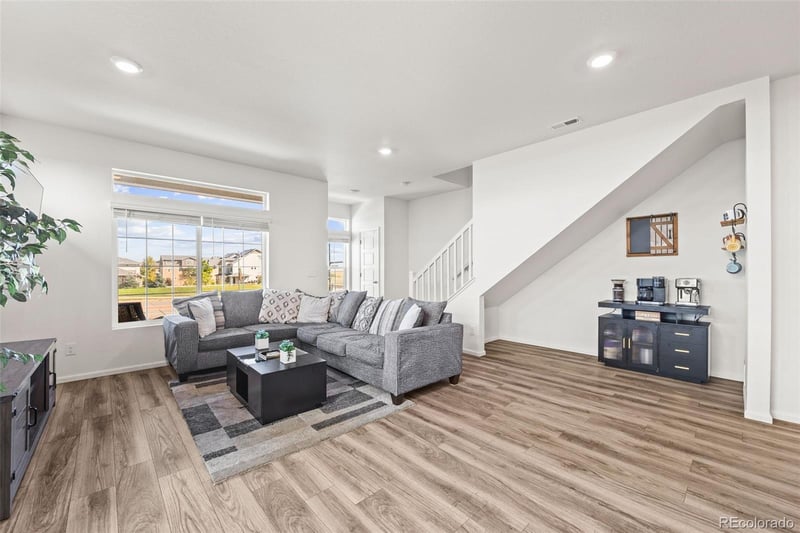 18053 103rd Ave, Commerce City, CO 80022