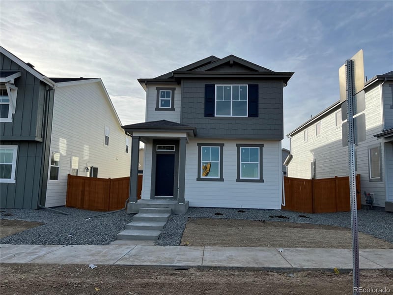 321 Bently St, Watkins, CO 80137