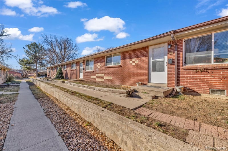 10331 W 59th Ave, Arvada, CO 80004