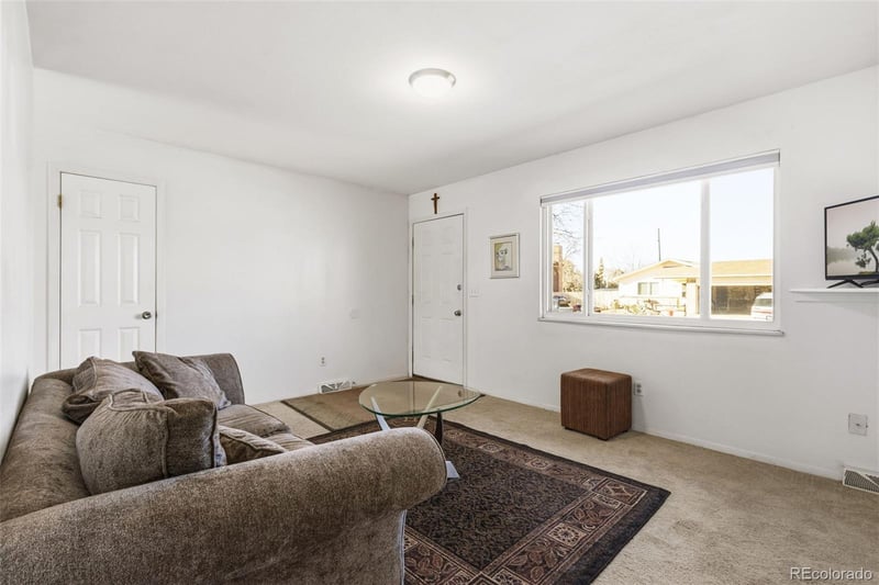 1116 Cottonwood Dr, Windsor, CO 80550