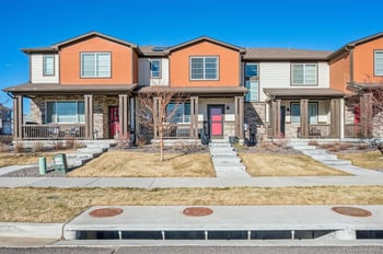 21121 60th Ave, Aurora, CO 80019