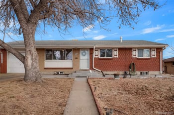 8720 Faraday St, Denver, CO 80229