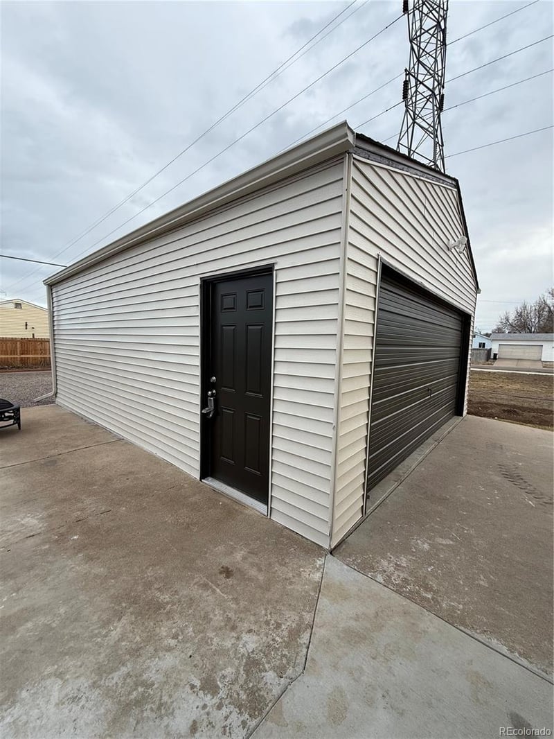 980 Dale Ct, Denver, CO 80219