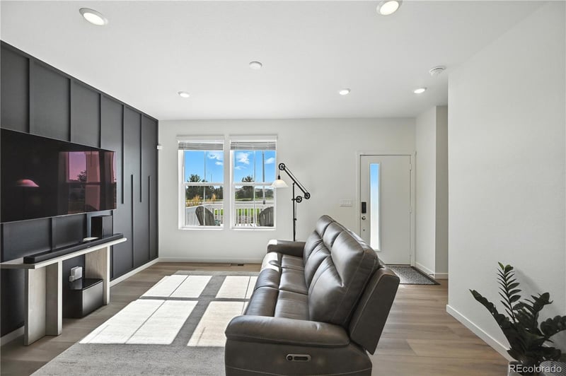 9072 Gladiola Way #B, Arvada, CO 80005