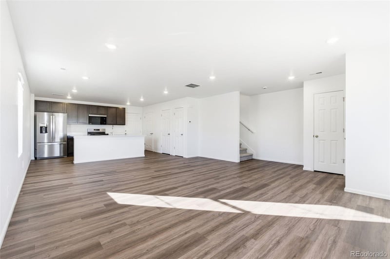 21094 65th Dr, Aurora, CO 80019