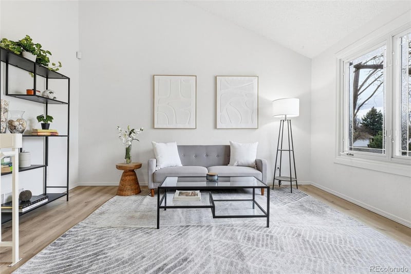 9684 Orangewood Dr, Thornton, CO 80260