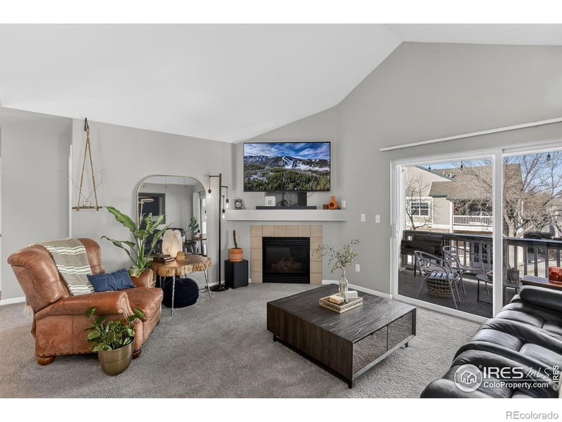 5225 White Willow Dr #J-210, Fort Collins, CO 80528