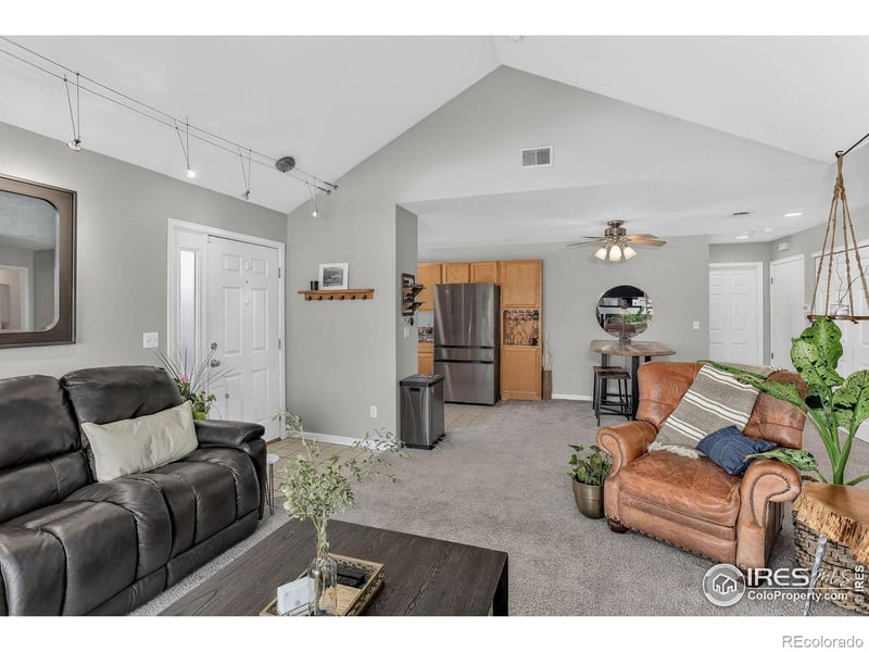 5225 White Willow Dr #J-210, Fort Collins, CO 80528