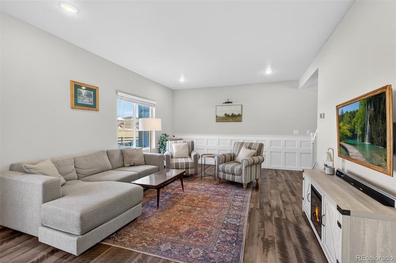 2095 Villageview Ln, Castle Rock, CO 80104