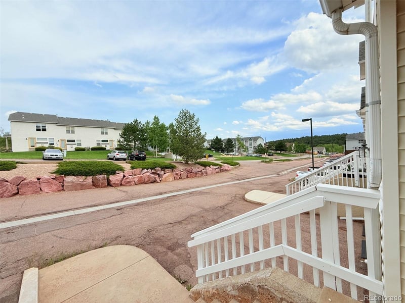 94 Vale Cir, Palmer Lake, CO 80133