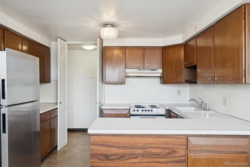 1155 N Ash St #308, Denver, CO 80220