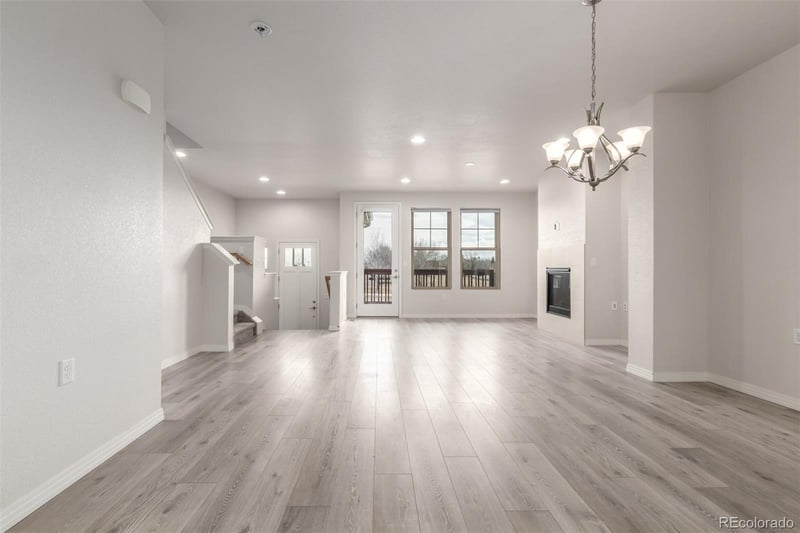 615 Brennan Cir, Erie, CO 80516