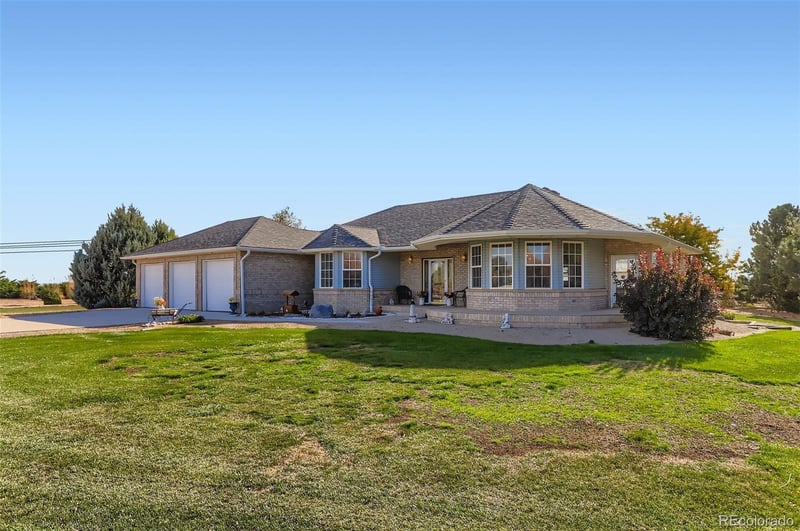 204 Grand View Cir, Mead, CO 80542